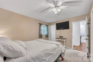 426 Meadowood Ln, Burnsville, NC 28714 - Photo 21