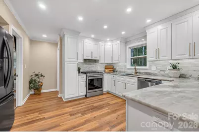 426 Meadowood Lane, Burnsville, NC 28714 - Photo 13