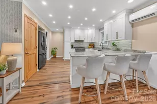 426 Meadowood Ln, Burnsville, NC 28714 - Photo 15
