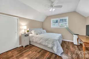 426 Meadowood Ln, Burnsville, NC 28714 - Photo 23