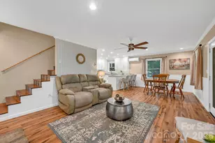 426 Meadowood Ln, Burnsville, NC 28714 - Photo 5