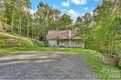 426 Meadowood Lane, Burnsville, NC 28714 - Photo 35