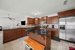 627 Smokehouse Ln, Albemarle, NC 28001 - Photo 15