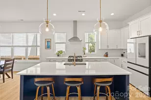 812 State St, Charlotte, NC 28208 - Photo 5
