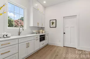 1127 Allen St, Charlotte, NC 28205 - Photo 9