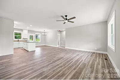 417 E 2nd Street, Faith, NC 28041 - Photo 9