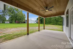 417 E 2nd St, Faith, NC 28041 - Photo 37