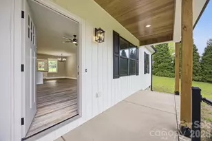417 E 2nd St, Faith, NC 28041 - Photo 7