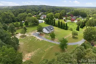 417 E 2nd St, Faith, NC 28041 - Photo 39