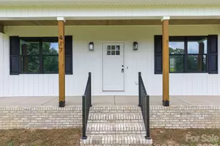 417 E 2nd St, Faith, NC 28041 - Photo 5