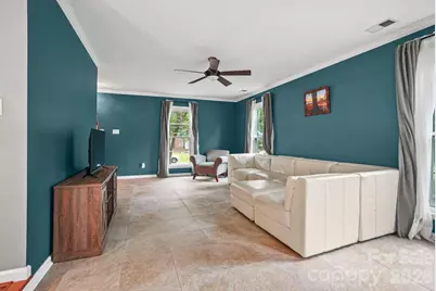 612 Grays Creek Lane, Charlotte, NC 28214 - Photo 7