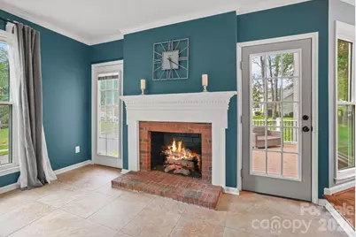 612 Grays Creek Lane, Charlotte, NC 28214 - Photo 3