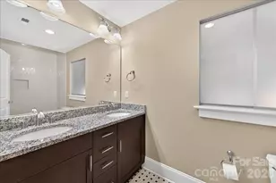 729 Charles Ave, Charlotte, NC 28205 - Photo 29