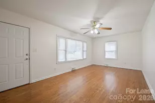 7122 Mallard Creek Rd, Charlotte, NC 28262 - Photo 3