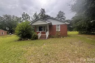 5136 Chinaberry Rd, Florence, SC 29506 - Photo 1
