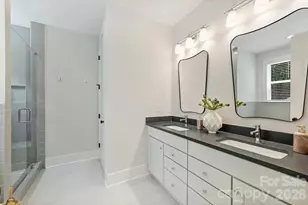 131 S Gregg St, Charlotte, NC 28208 - Photo 25