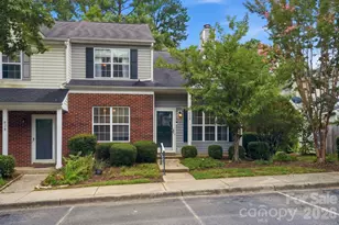 636 Emerald Cove Dr, Charlotte, NC 28262 - Photo 1
