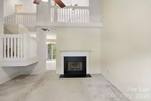 636 Emerald Cove Dr, Charlotte, NC 28262 - Photo 3