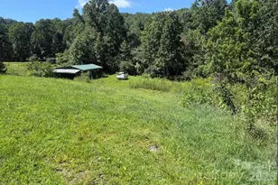 107 Flat Creek Dr, Lake Toxaway, NC 28747 - Photo 5