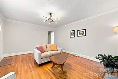 6142 King George Drive, Charlotte, NC 28213 - Photo 9