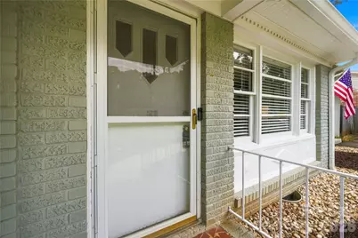 6142 King George Drive, Charlotte, NC 28213 - Photo 5