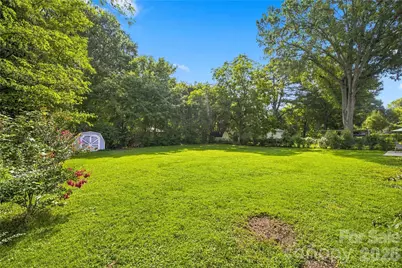6142 King George Drive, Charlotte, NC 28213 - Photo 33