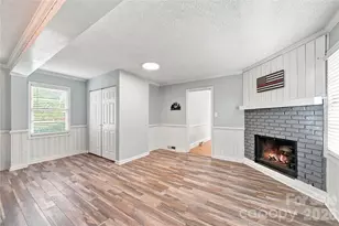 6142 King George Dr, Charlotte, NC 28213 - Photo 29