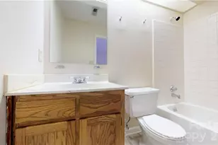5622 Amity Springs Dr, Charlotte, NC 28212 - Photo 17