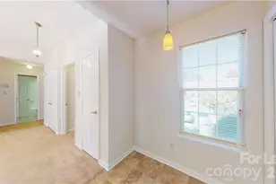 5622 Amity Springs Dr, Charlotte, NC 28212 - Photo 9