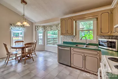 131 Santa Barbara Court, West Columbia, SC 29170 - Photo 7