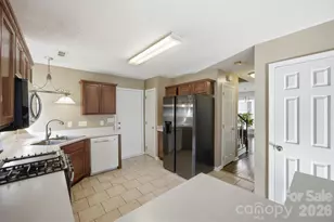 109 Clairwood Dr, Mount Holly, NC 28120 - Photo 13