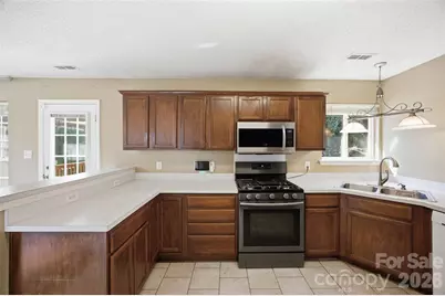 109 Clairwood Drive, Mount Holly, NC 28120 - Photo 17