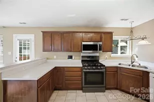 109 Clairwood Dr, Mount Holly, NC 28120 - Photo 17