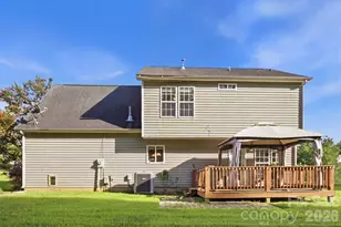 109 Clairwood Dr, Mount Holly, NC 28120 - Photo 37