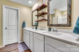 2913 Legacy Rdg Ln, Catawba, NC 28609 - Photo 17