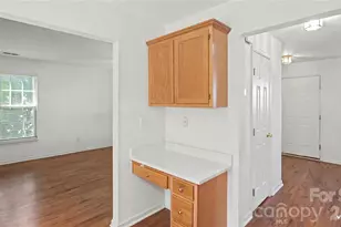 9902 Mattie Ct, Charlotte, NC 28213 - Photo 13