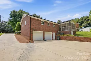 2050 Brownstone Ct, Gastonia, NC 28054 - Photo 35