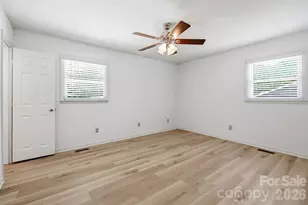 2050 Brownstone Ct, Gastonia, NC 28054 - Photo 17