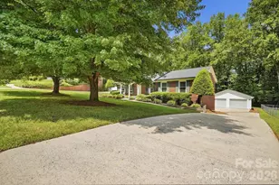 2050 Brownstone Ct, Gastonia, NC 28054 - Photo 3