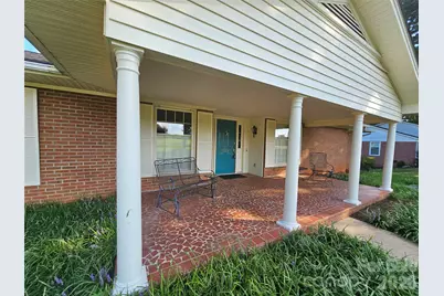 524 Country Club Circle, Shelby, NC 28150 - Photo 3