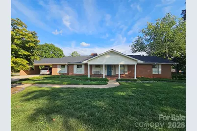 524 Country Club Circle, Shelby, NC 28150 - Photo 1