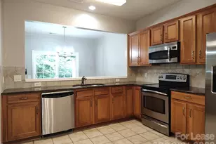 8952 Kirkley View Ct, Charlotte, NC 28277 - Photo 3