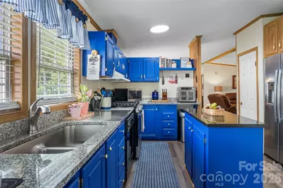 208 Red Birch Court, Hendersonville, NC 28739 - Photo 7