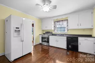 708 E Klutz St, Maiden, NC 28650 - Photo 15