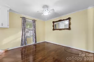 708 E Klutz St, Maiden, NC 28650 - Photo 13
