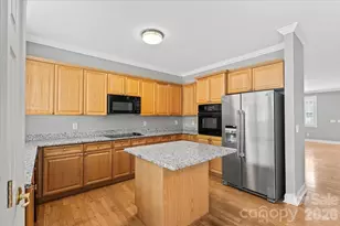 1106 Davant Ln, Charlotte, NC 28209 - Photo 11