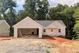 1177 Creekwood Dr, Morganton, NC 28655 - Photo 3