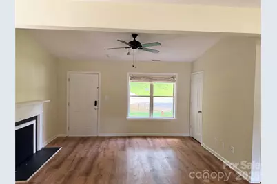 6625 Cool Water Court, Charlotte, NC 28215 - Photo 9