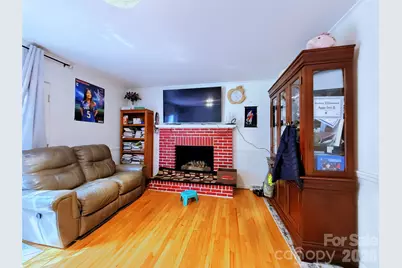 6824 Marlbrook Drive, Charlotte, NC 28212 - Photo 5