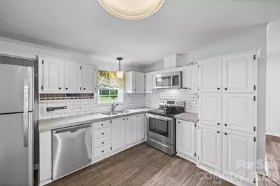6860 Mandarin Drive, Rock Hill, SC 29732 - Photo 15